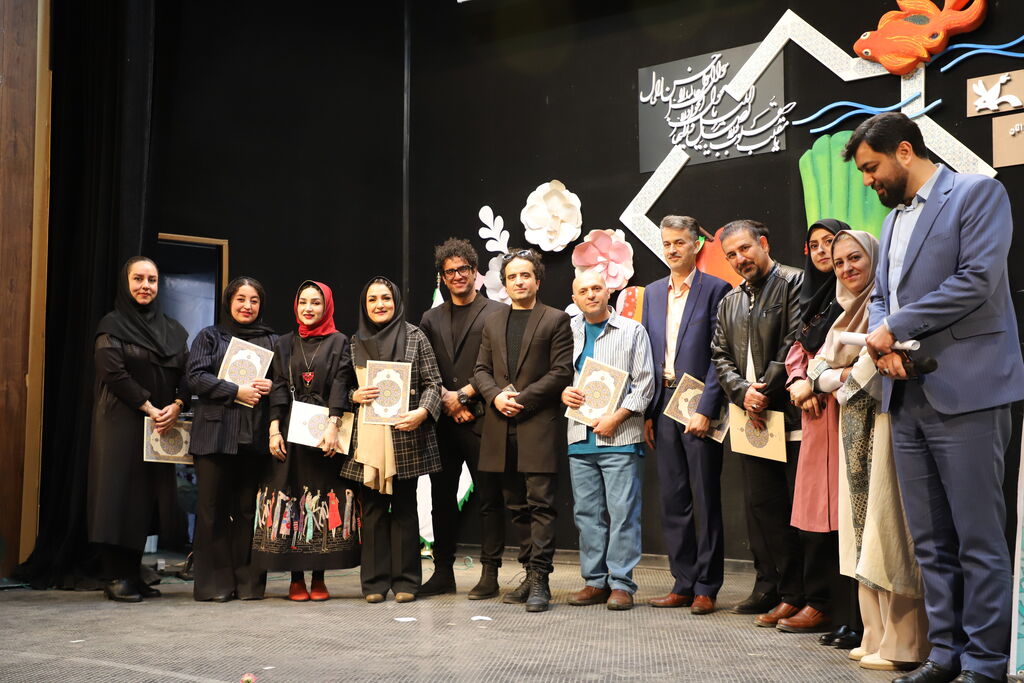 آیین شادمانه پایان سال برای کارکنان کانون استان قزوین