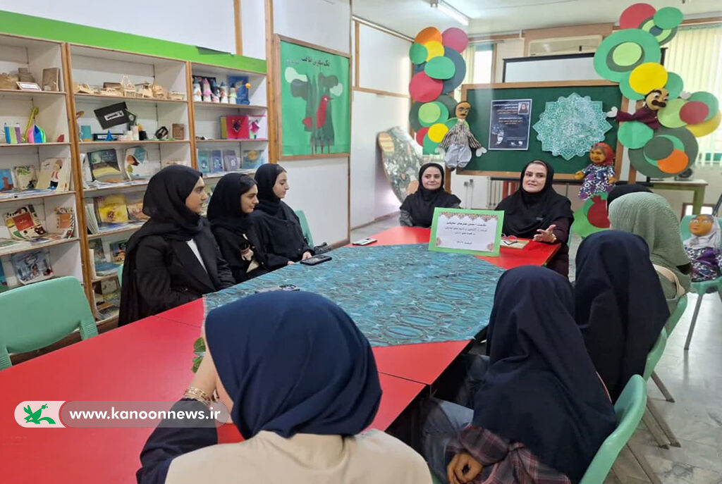 نشست تخصصی آشنایی با شیوههای نمایش قصههای دینی