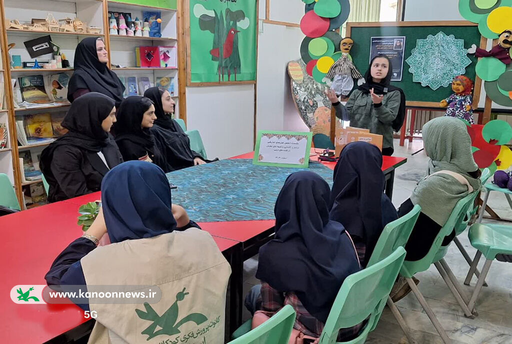 نشست تخصصی آشنایی با شیوههای نمایش قصههای دینی