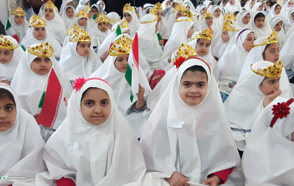 سومین دوره جشن بزرگ پیک عبادت (روزهاولیها)  در منطقه نایسر از حومه شهر سنندج