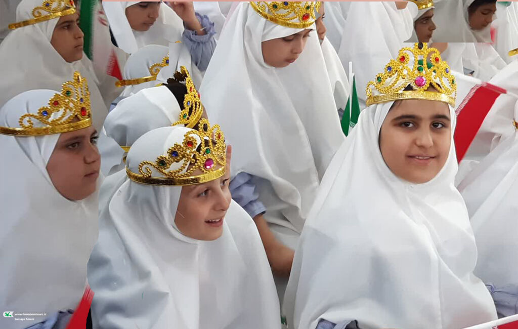 ویژه برنامه پیک عبادت  در نایسر سنندج سومین دوره جشن بزرگ پیک عبادت (روزهاولیها)  در منطقه نایسر از حومه شهر سنندج