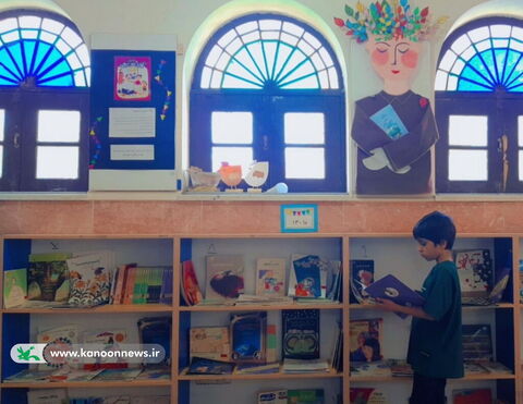 استقبال اعضا کانون استان بوشهر از طرح "۱۴کتاب، ۱۴ روز بهاری" به روایت تصویر