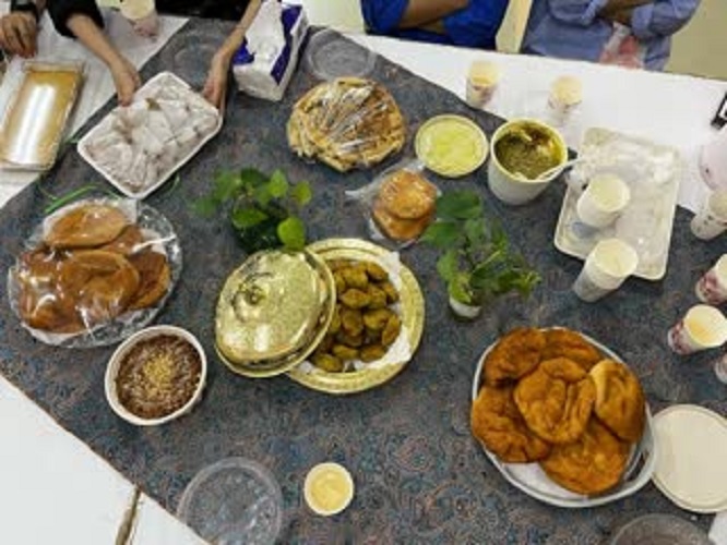 پیشواز نوروز با ساخت ماگهای دستساز در مرکز گلشهر