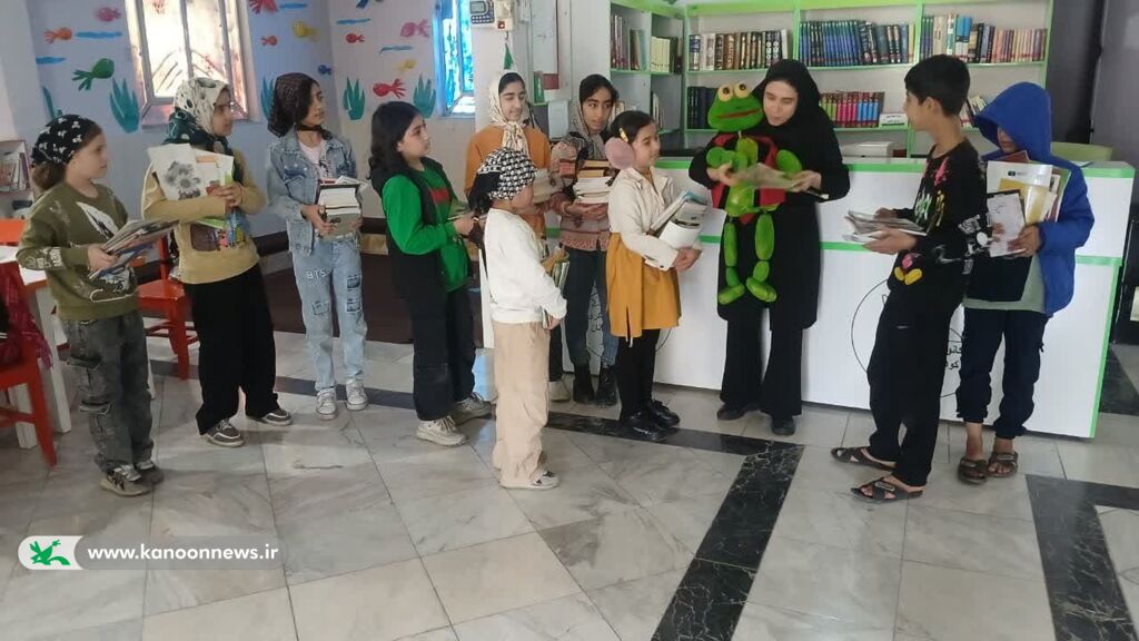 طرح ملی «۱۴ کتاب، ۱۴ روز بهاری» درکانون لرستان اجرا میشود