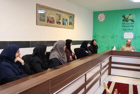 نشست صمیمانه پایان سال مدیرکل کانون پرورش فکری استان مرکزی با کارکنان