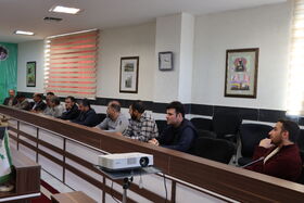 نشست صمیمانه پایان سال مدیرکل کانون پرورش فکری استان مرکزی با کارکنان