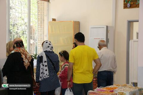 حمایت از هنر ایرانی در سال جدید: نمایشگاه کتاب، صنایع دستی و محصولات فرهنگی درکانون مرکزیک شیراز برگزار شد