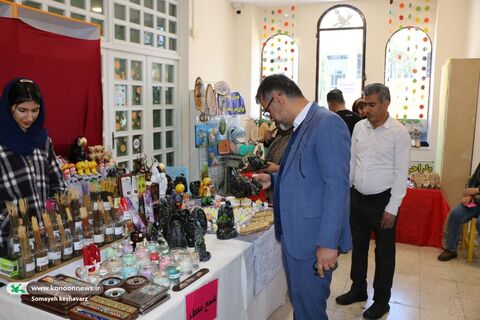 حمایت از هنر ایرانی در سال جدید: نمایشگاه کتاب، صنایع دستی و محصولات فرهنگی درکانون مرکزیک شیراز برگزار شد