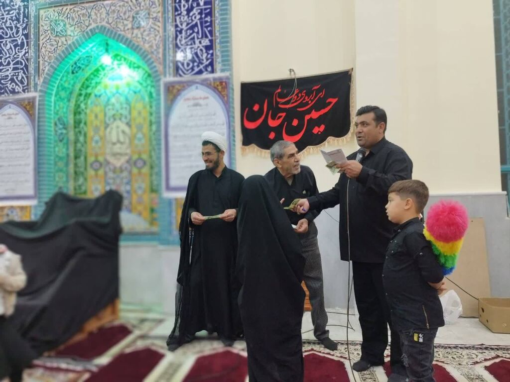 مراسم تجلیل از نونهالان فعال در شبهای قدر