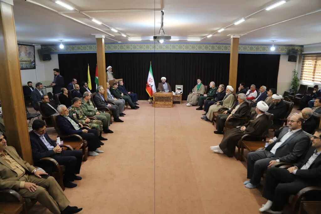 دیدار نوروزی مدیرکل کانون همدان در اولین روز کاری