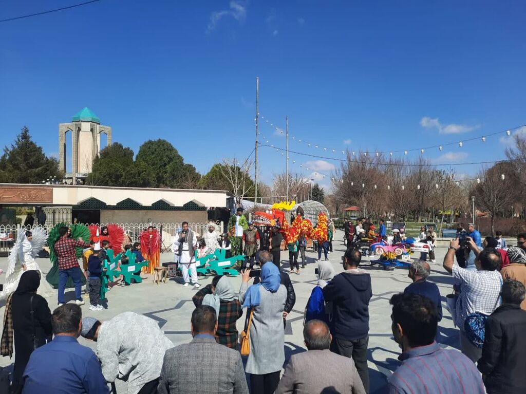 اجرای برنامه همدانشناسی با بچهمچههای کانون همدان