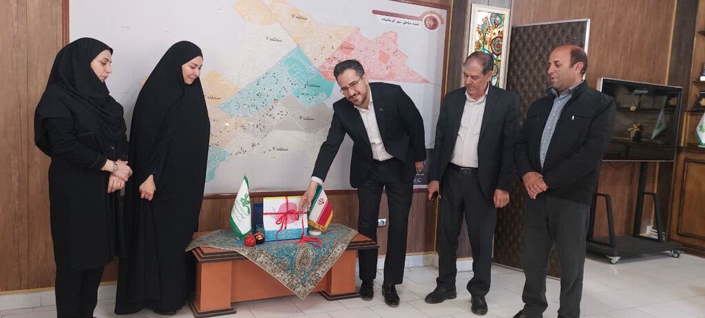 رونمایی از برنامهها رونمایی از برنامههای پیشنهادی شوراهای تخصصی یازدهگانه کانون کرمانشاه