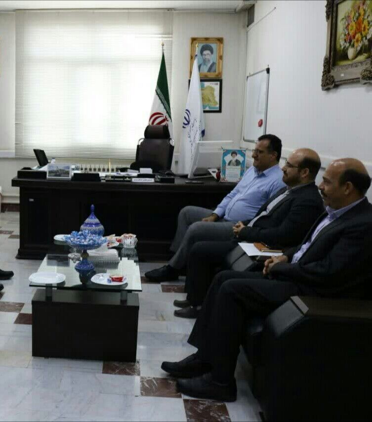 دیدار نوروزی مدیرکل_مرکزی دیدار نوروزی مدیرکل کانون استان مرکزی با رئیس سازمان مدیریت و برنامهریزی