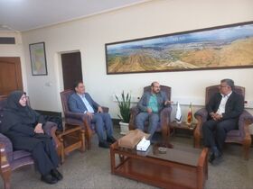 دیدار نوروزی مدیرکل کانون استان مرکزی با معاون سیاسی، امنیتی و اجتماعی استانداری