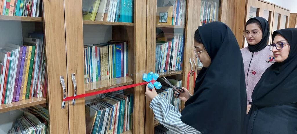 راهاندازی کتابخانه مرجع کانون کرمانشاه