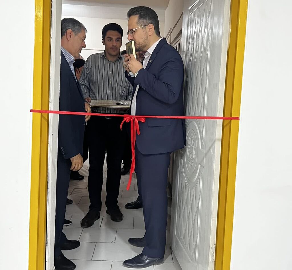 سالن نشستهای اداره کل آغاز بهرهبرداری از سالن نشستهای ادارهکل کانون پرورش فکری استان کرمانشاه