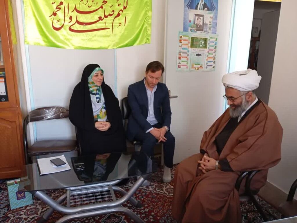 دیدار مدیرکل کانون پرورش فکری استان همدان با فرمانداران