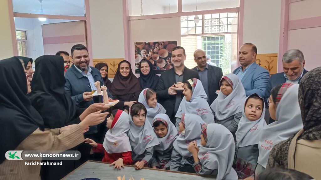 آیین احیا و بهره برداری مرکز تخصصی سفال کانون سیستان و بلوچستان برگزار شد