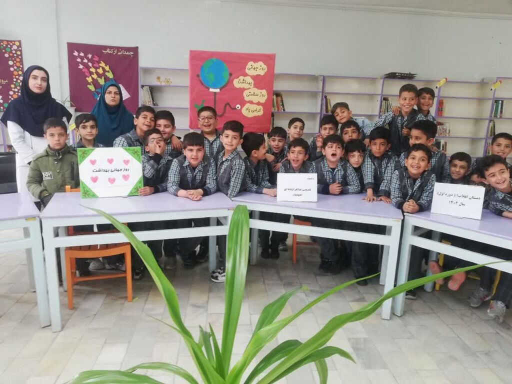 فعالیتهای فرهنگی-علمی مراکز کانون همدان در هفته سوم فروردین