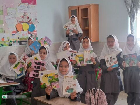 کتابخانه سیار بخش مرکزی و کهک کانون قم
