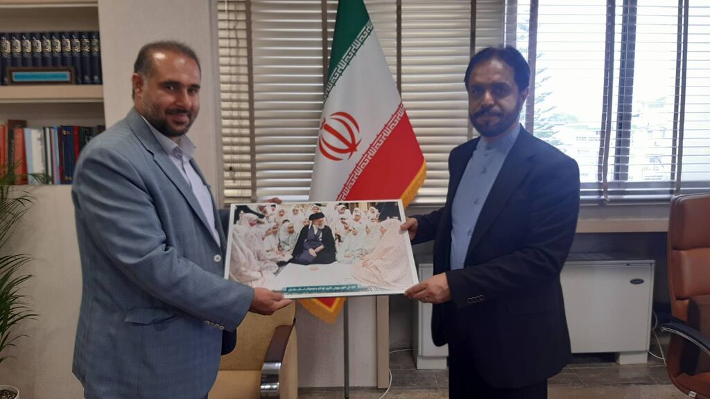 کانون نقش مهمی در حوزه فرهنگی دارد / از برنامههای کانون حمایت میکنیم