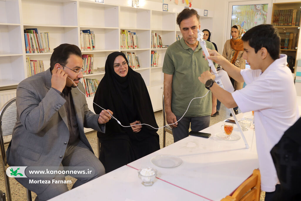 رباتیک یزد بازدید از تمرینات تنها گروههای رباتیک کانون ایران در مسابقات فیراکاپ صورت گرفت