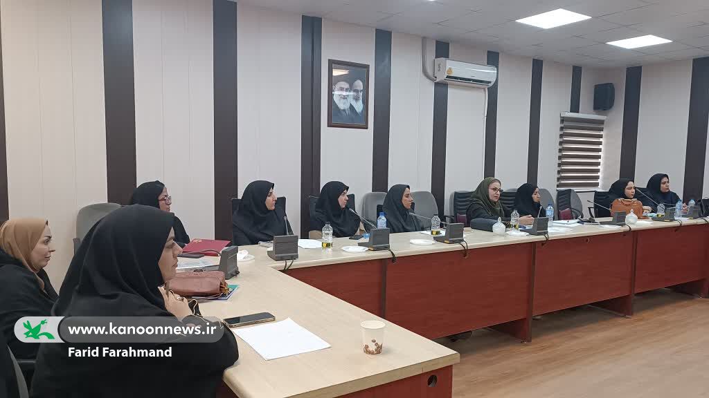 برگزاری سمینار آموزشی مربیان مراکز فرهنگیهنری کانون سیستان و بلوچستان با رویکرد مشارکتی