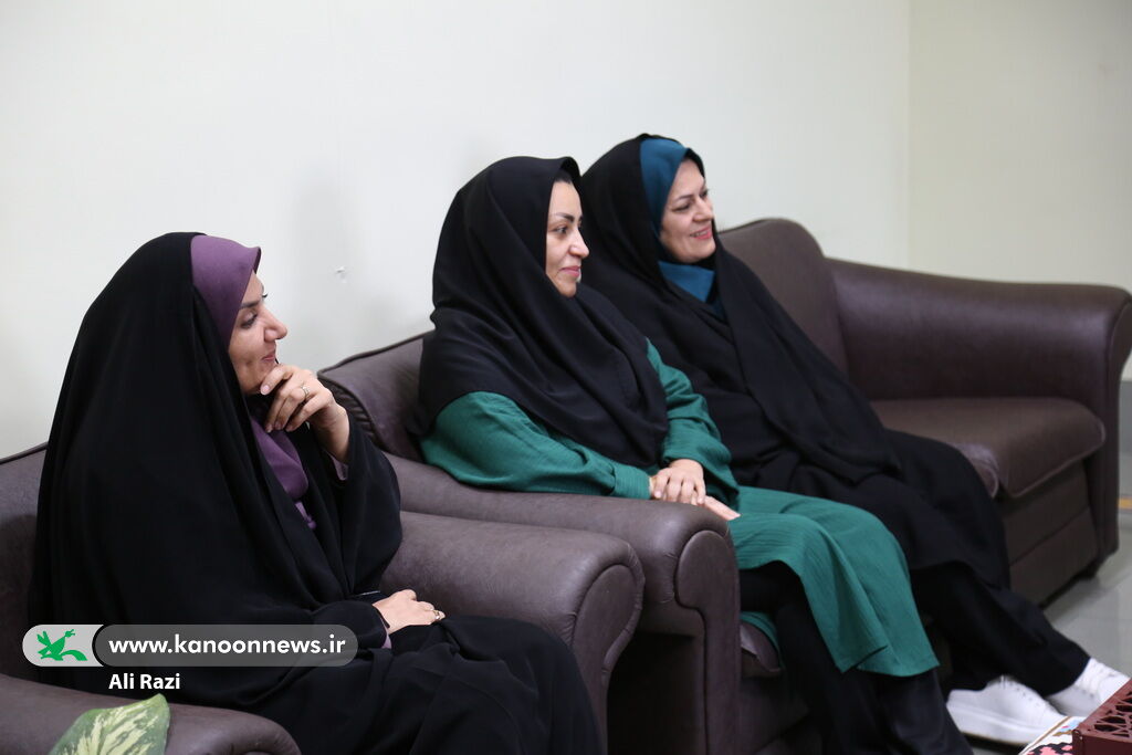 مدیرکل کانون استان بوشهر با فرماندار بوشهر دیدار کرد