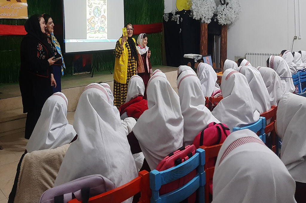 برگزاری گردهمآیی پویش نبض انرژی در کانون لاهیجان