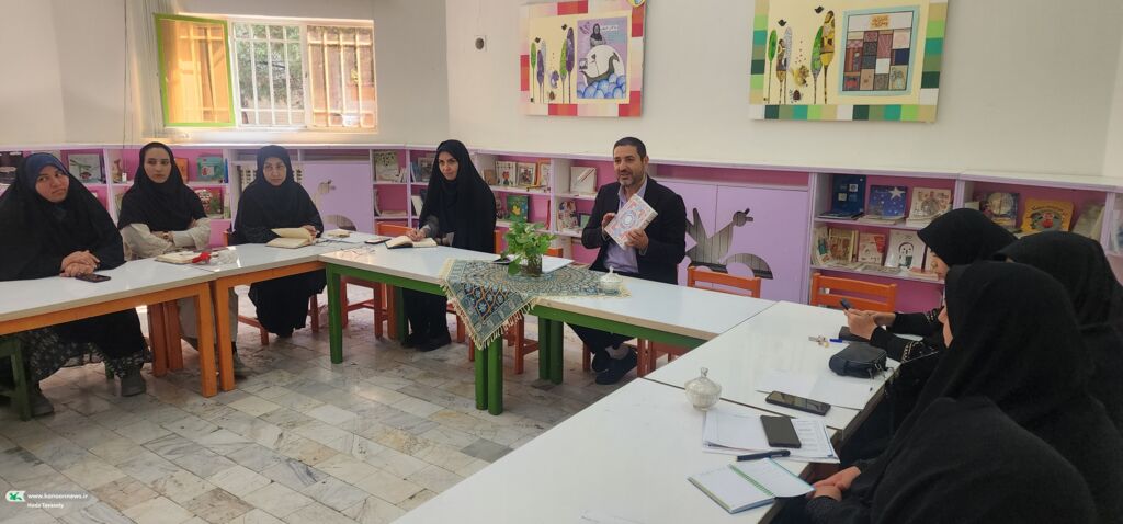 گردهمایی مدیر کل، کارشناسان و مسئولین کانون پرورش فکری کودکان ونوجوانان استان قم