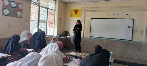 معرفی فعالیتهای کانون پرورش فکری کهگیلویه و بویراحمد به دانش آموزان