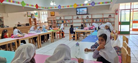 معرفی فعالیتهای کانون پرورش فکری کهگیلویه و بویراحمد به دانش آموزان