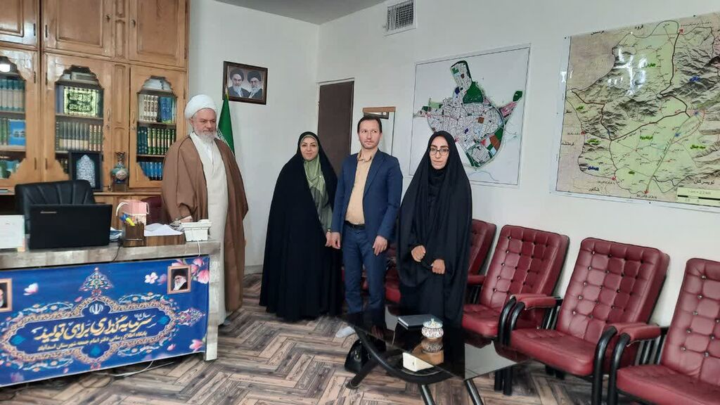 دیدار مدیرکل کانون همدان با مسئولان شهرشتان اسدآباد