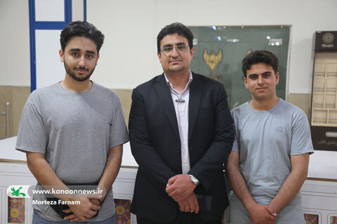 بدرقه گروههای رباتیک یزد