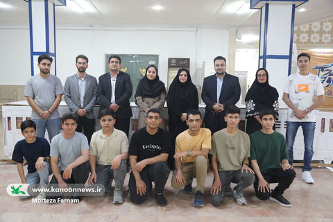 بدرقه گروههای رباتیک یزد