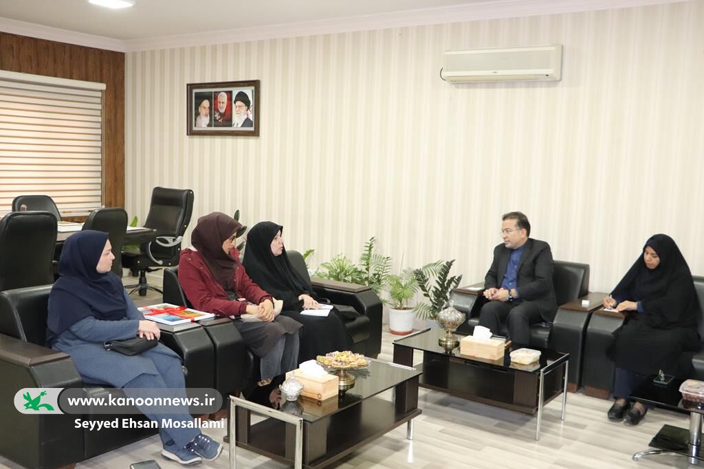 دیدار مدیرکل کانون گلستان با فرمانداران گنبدکاووس و آزادشهر