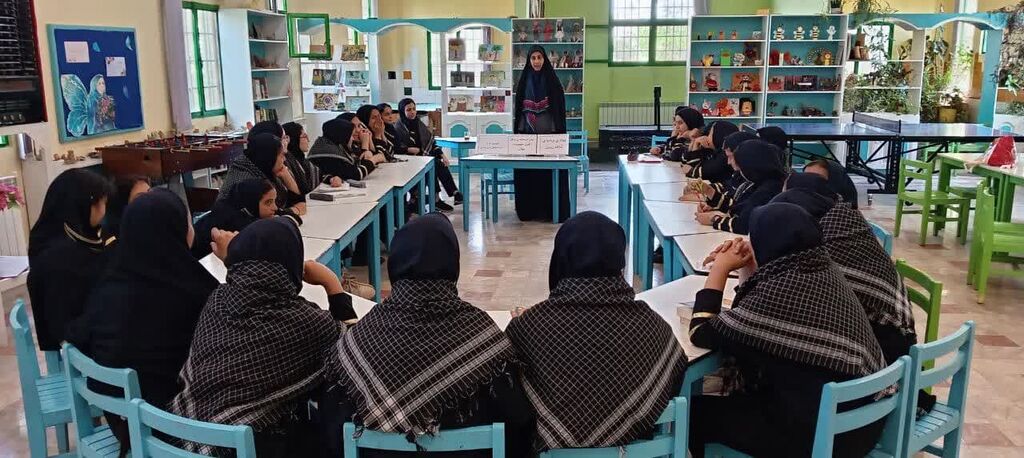 «شاخه زیتون» در دستان اعضا مرکز فرهنگی چناران