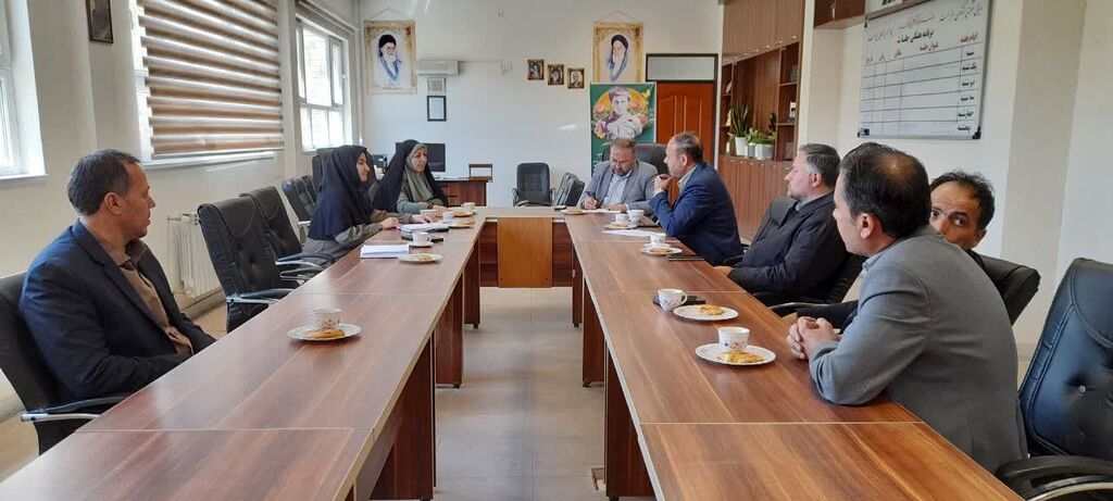 نماد جلسه هماهنگی طرح نماد بین کانون و آموزش و پرورش ناحیه 2 برگزار شد