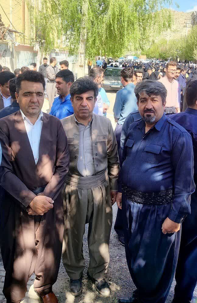 حضور کارکنان و اعضای مراکز روانسر و ثلاثباباجانی در راهپیمایی دفاع از کودکان غزه