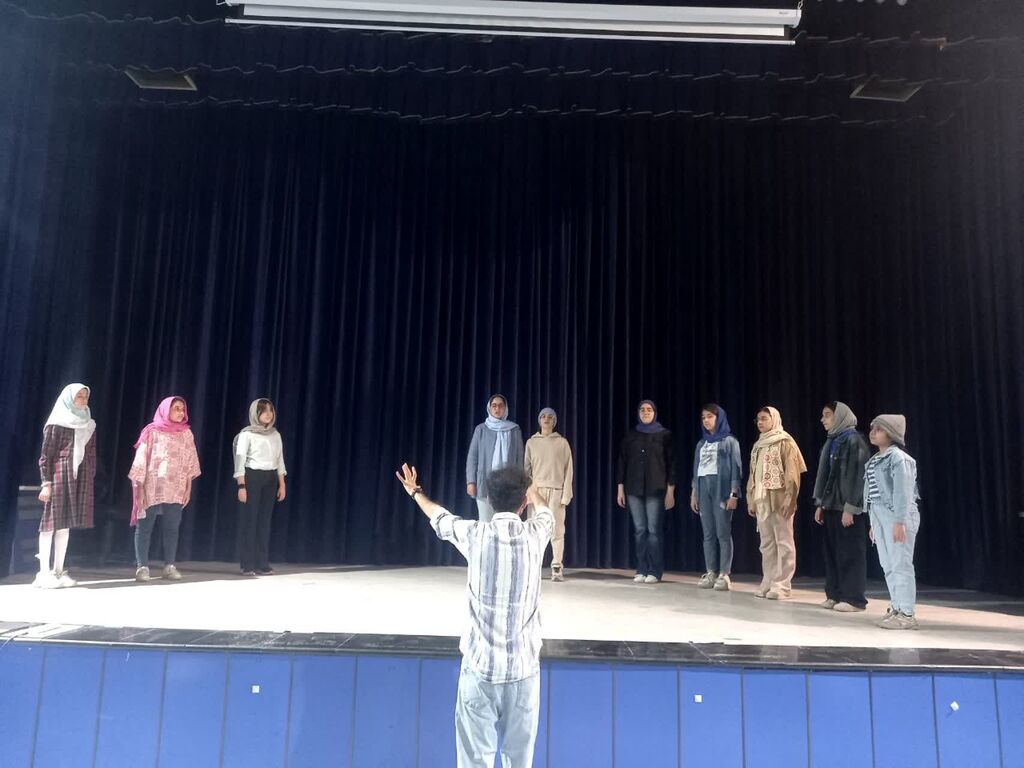 راهیابی گروه سرود_نمایش مجتمع آفرینش کرمانشاه به جشنواره کشوری آوای هلال