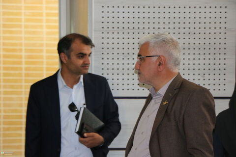 محمد خیاطزنجانی در جمع  کانونیاران فارس به سوالات آنها پاسخ داد