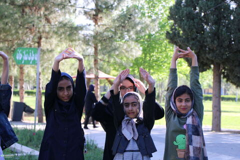 محمد خیاطزنجانی در جمع  کانونیاران فارس به سوالات آنها پاسخ داد