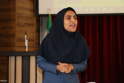 محمد خیاطزنجانی در جمع  کانونیاران فارس به سوالات آنها پاسخ داد