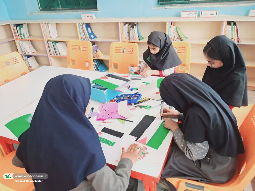 نشست هماندیشی دستگاههای اجرایی برای توسعه فعالیتهای فرهنگی کودک و نوجوان در مرکز فرهنگی هنری میرجاوه برگزار شد