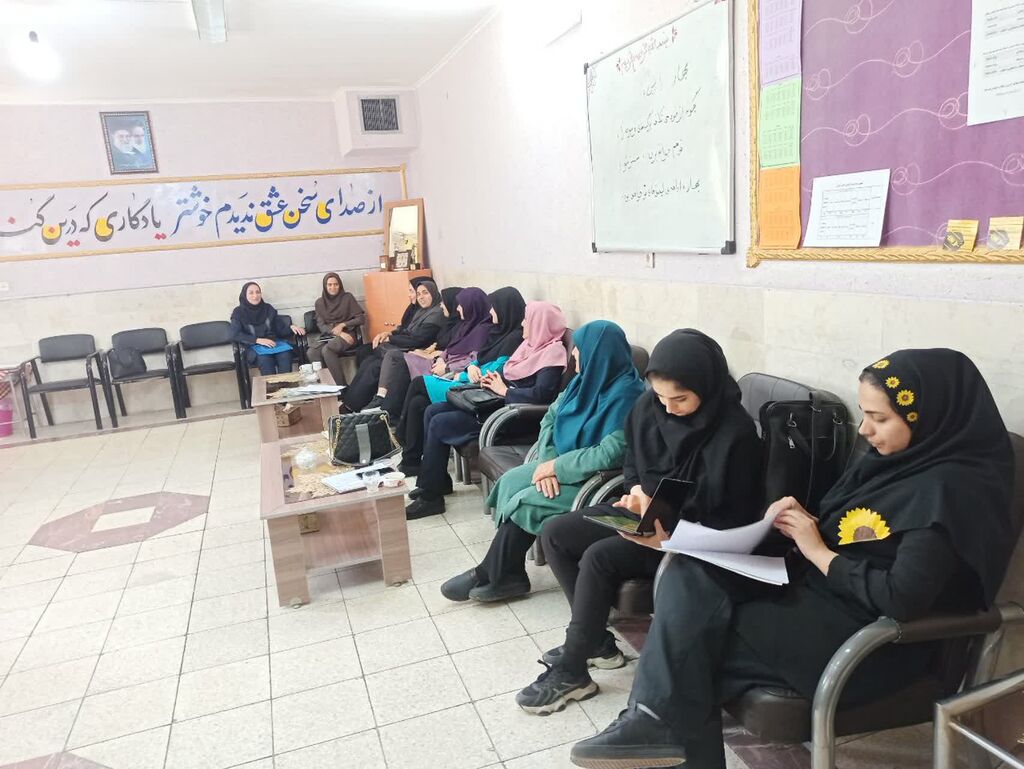 تشریح شیوهنامه جشنواره «در مسیر آفرینش» در مدارس مهمان شهر سمنان