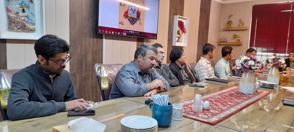 برگزاری جلسه شورای فرهنگی مربیان سیار و پستی همدان