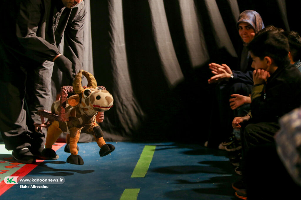 تئاتر ملی با همدلی نویسندگان و هنرمندان کودک شکل میگیرد