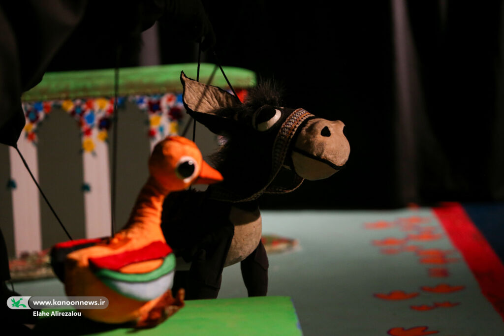 تئاتر ملی با همدلی نویسندگان و هنرمندان کودک شکل میگیرد