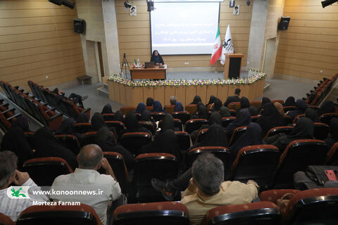 نشست صمیمانه مدیرعامل یزد