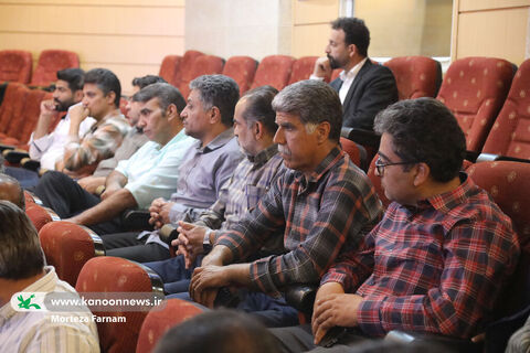 نشست صمیمانه مدیرعامل یزد